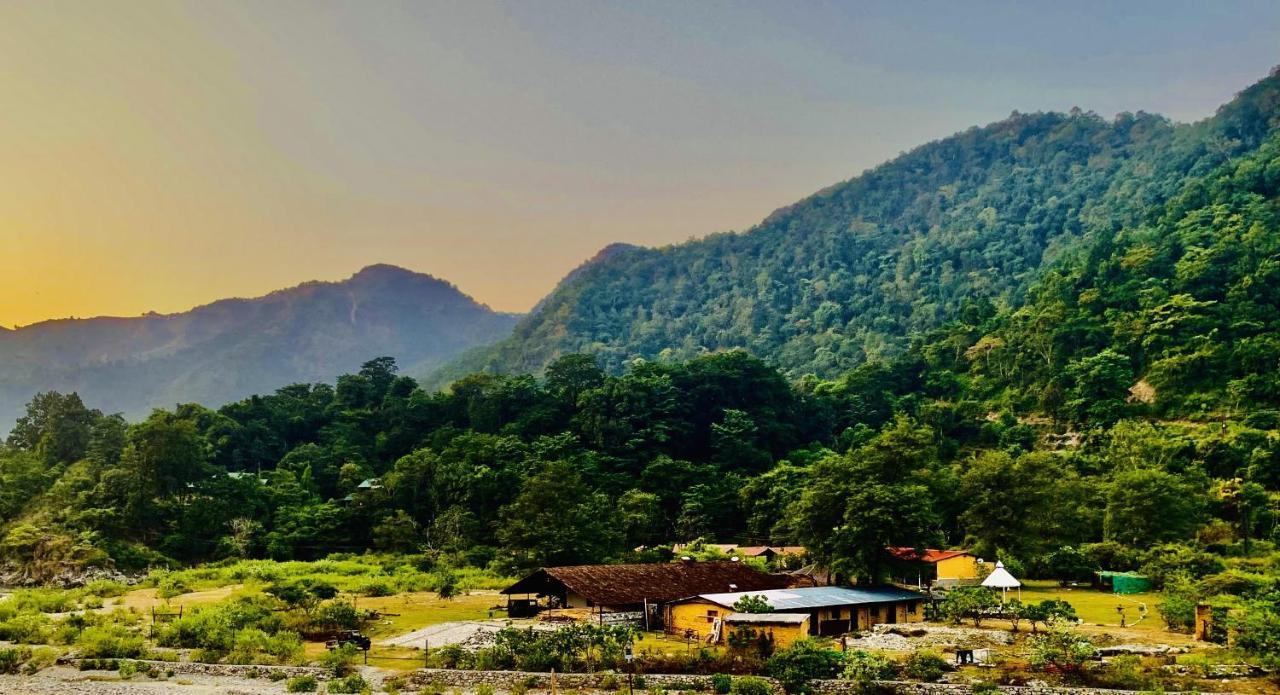 Aura Wildlife Camp And Resorts Marchula 외부 사진